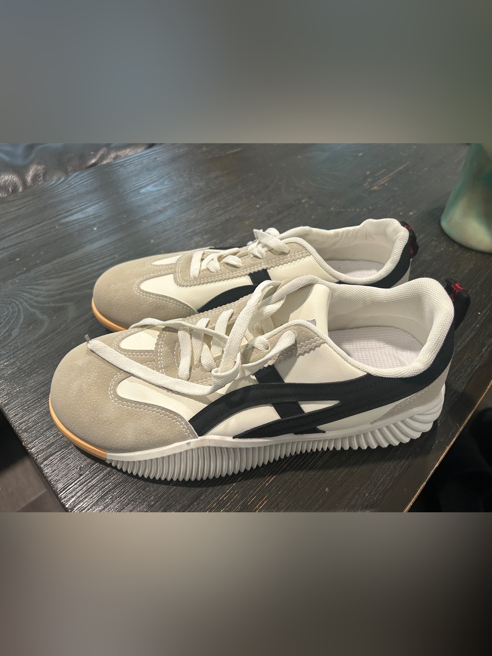 DE Florance Casual White and Beige womens Trainer with Black Accents